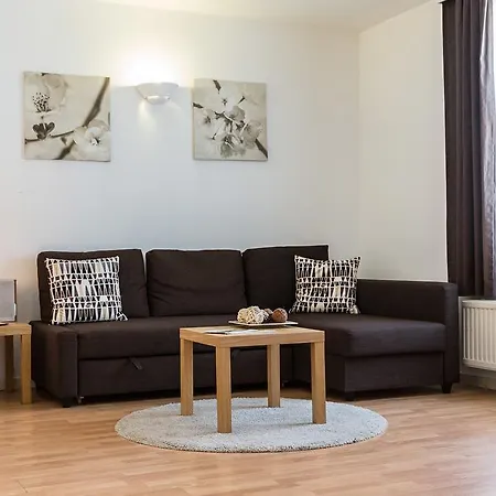Patriotes Halldis Apartment